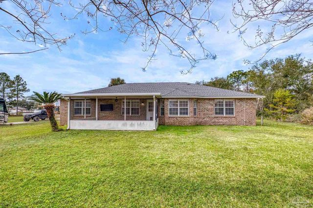 1788 Commander Harvey Ln, Navarre, FL 32566