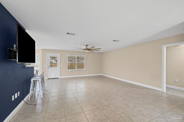 1788 Commander Harvey Ln, Navarre, FL 32566