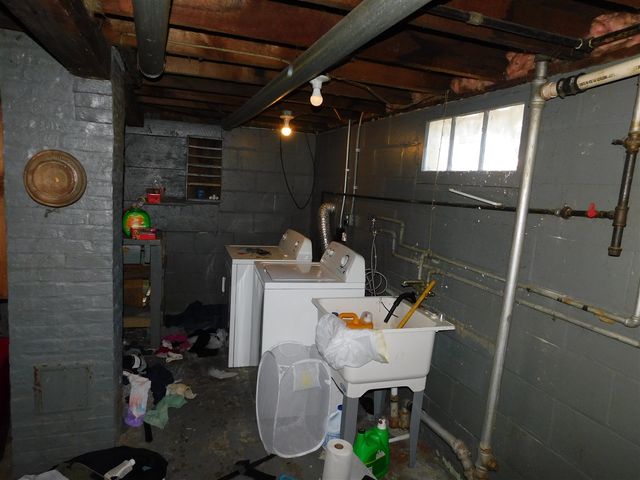 913 Kosciusko Street, Manistee, MI 49660