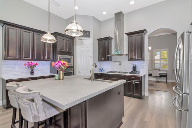 19419 AUTUMN CHASE COURT, Land O Lakes, FL 34638