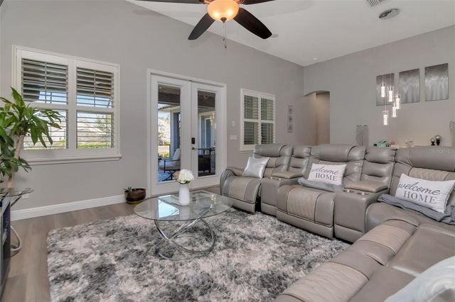 19419 AUTUMN CHASE COURT, Land O Lakes, FL 34638