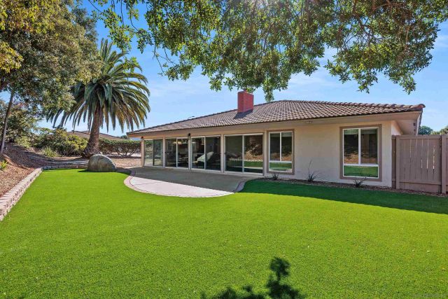 17111 Prado Pl, San Diego, CA 92128