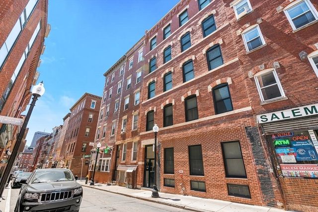166 Salem St 8, Boston, MA 02113