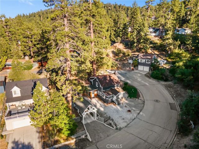 801 Cameron, Big Bear Lake, CA 92315
