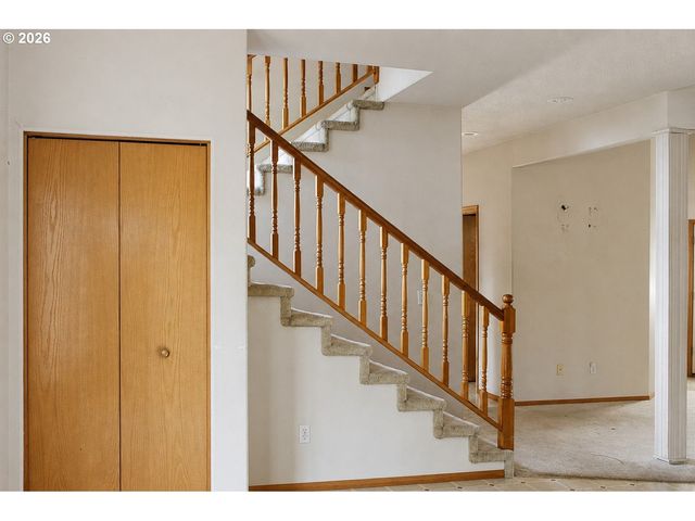 6748 Se 74TH Ave, Portland, OR 97206