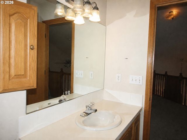6748 Se 74TH Ave, Portland, OR 97206