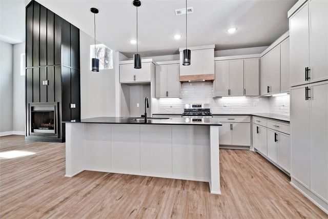 41 Nantwich Circle, Bella Vista, AR 72714