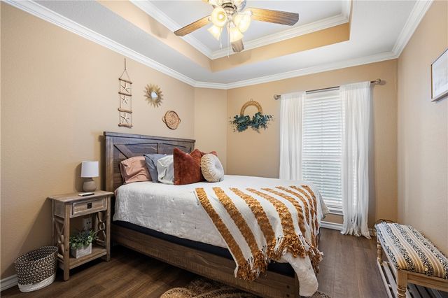 3705 Holland Dr, Corpus Christi, TX 78418