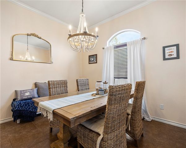 3705 Holland Dr, Corpus Christi, TX 78418