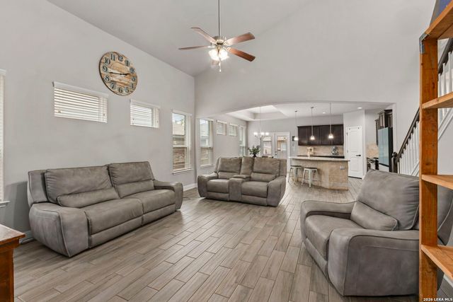 5727 Freeport Leaf, San Antonio, TX 78253