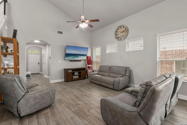 5727 Freeport Leaf, San Antonio, TX 78253