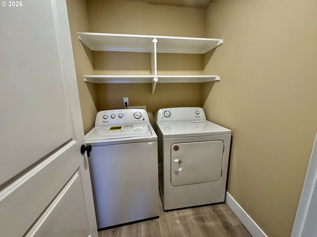 12086 Se HAROLD St, Portland, OR 97266