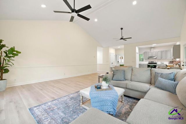 2203 Plantation, Macon, GA 31211