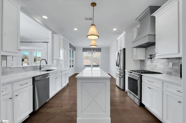 302 Kilburn Lane, Travelers Rest, SC 29690