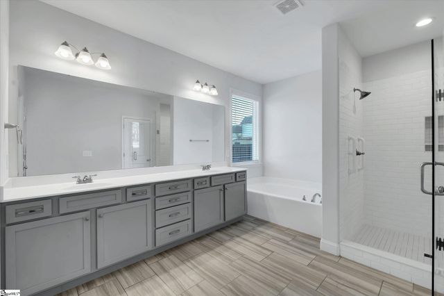 302 Kilburn Lane, Travelers Rest, SC 29690