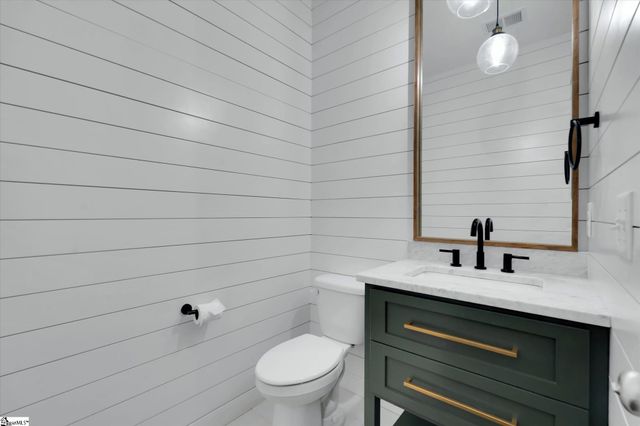 302 Kilburn Lane, Travelers Rest, SC 29690