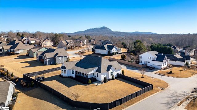 302 Kilburn Lane, Travelers Rest, SC 29690