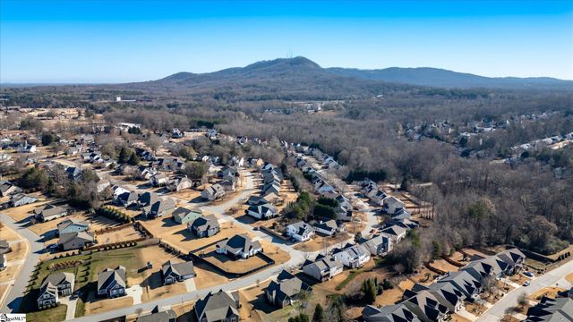 302 Kilburn Lane, Travelers Rest, SC 29690