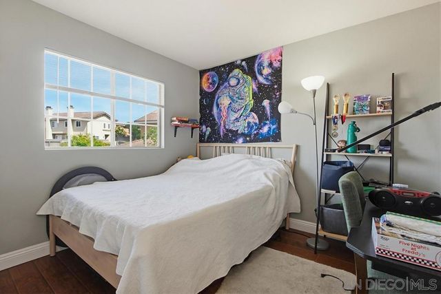 340 Ferrara, Vista, CA 92083