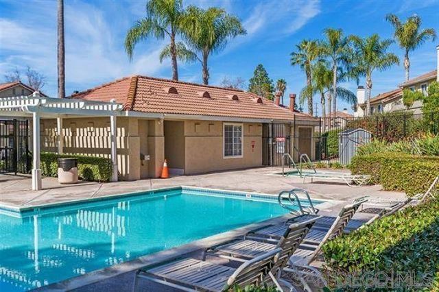 340 Ferrara, Vista, CA 92083