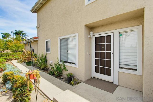 340 Ferrara, Vista, CA 92083
