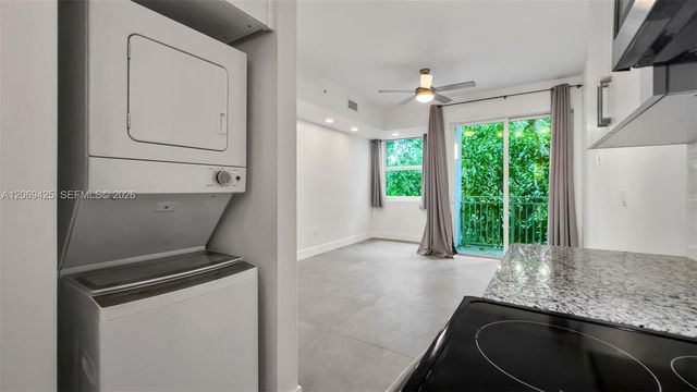 1536 NW 15th Avenue 303, Miami, FL 33125