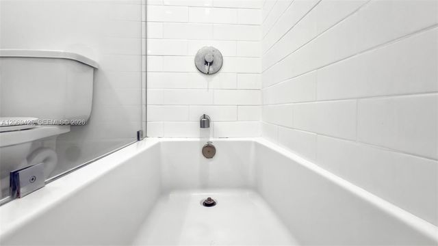 1536 NW 15th Avenue 303, Miami, FL 33125