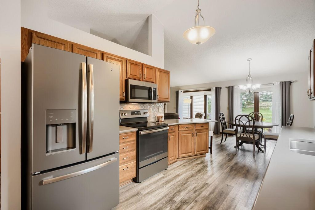 1513 Carleton Drive, Hastings, MN 55033 — photo 2
