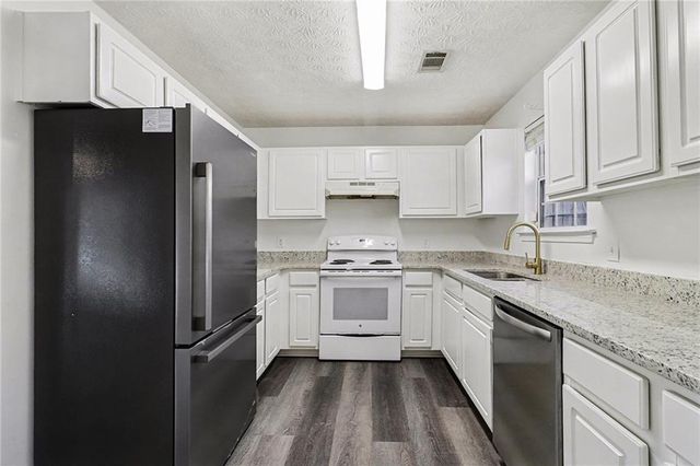 941 Windwood Court, Atlanta, GA 30349