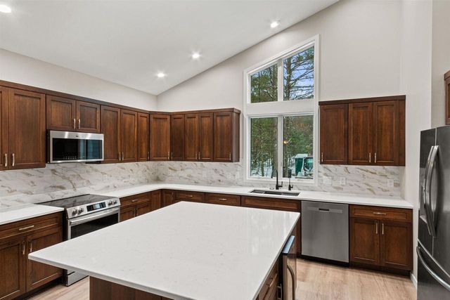 1177 TRAP TRAIL, Nekoosa, WI 54457