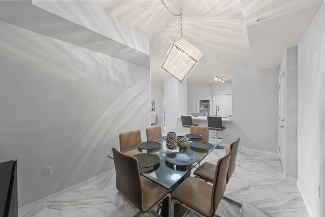 250 NE 3rd Avenue, Delray Beach, FL 33444