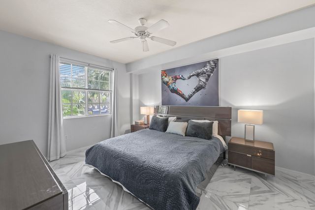 250 NE 3rd Avenue, Delray Beach, FL 33444