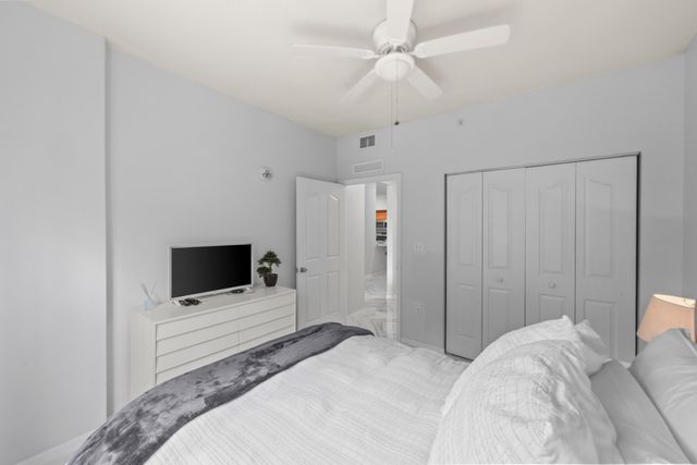 250 NE 3rd Avenue, Delray Beach, FL 33444