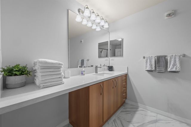 250 NE 3rd Avenue, Delray Beach, FL 33444