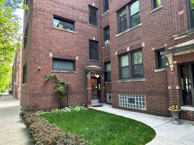 4614 N Sacramento Avenue 3, Chicago, IL 60625