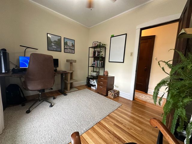 4614 N Sacramento Avenue 3, Chicago, IL 60625