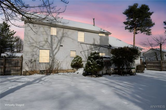 31 Azure Pine Court, Amherst, NY 14228