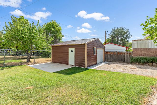 988 E 200 N, Springville, UT 84663