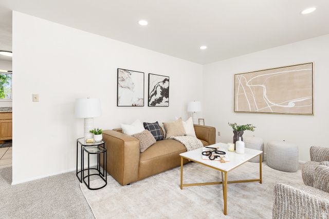 988 E 200 N, Springville, UT 84663