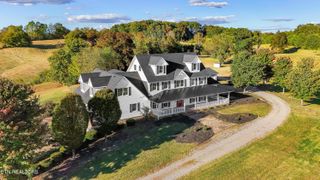 2003 Reagan Mill Rd, Maryville, TN 37803