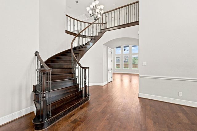 28680 Clear Woods Drive, Spring, TX 77386