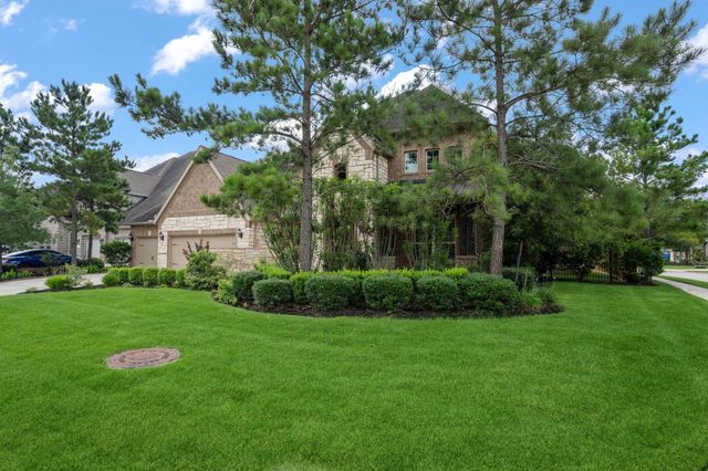 28680 Clear Woods Drive, Spring, TX 77386