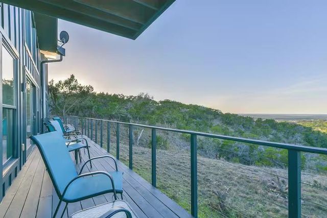 620 Windy Hills RD, Dripping Springs, TX 78620
