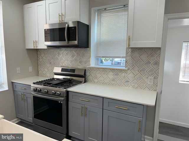 5400 LARCHWOOD AVE, Philadelphia, PA 19143