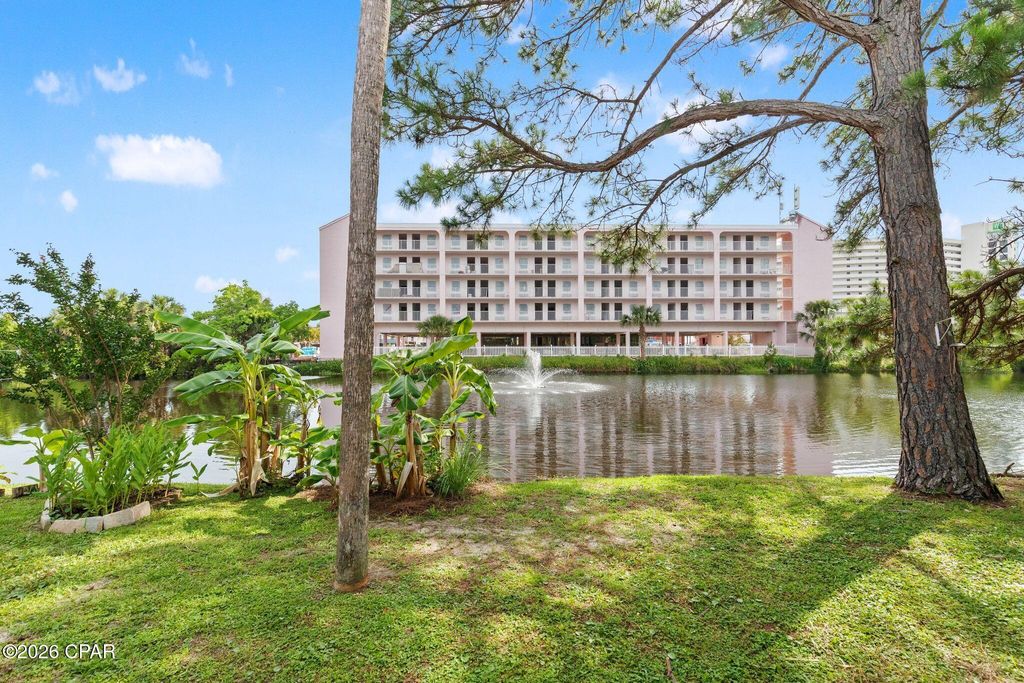 Image 22 of property listing at 122 Robin Lane, Panama City Beach, FL 32407