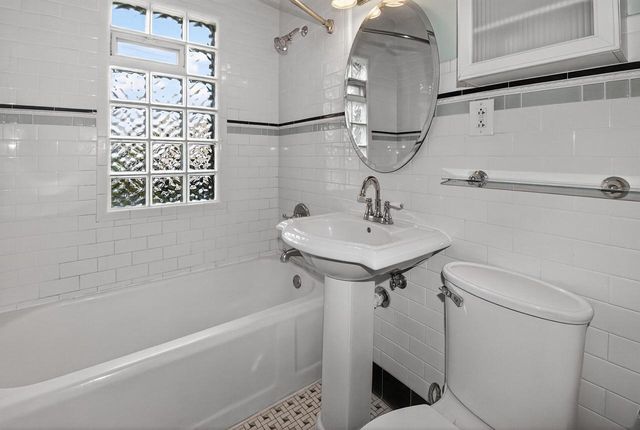 4112 S Burrell STREET, Milwaukee, WI 53207