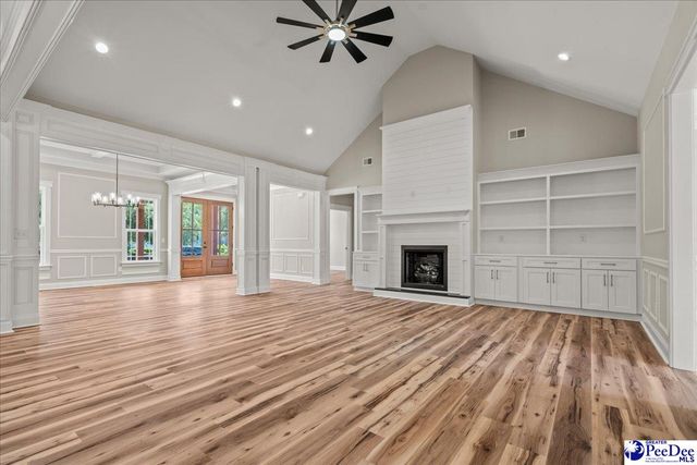 2211 Zaharais Ct., Florence, SC 29506