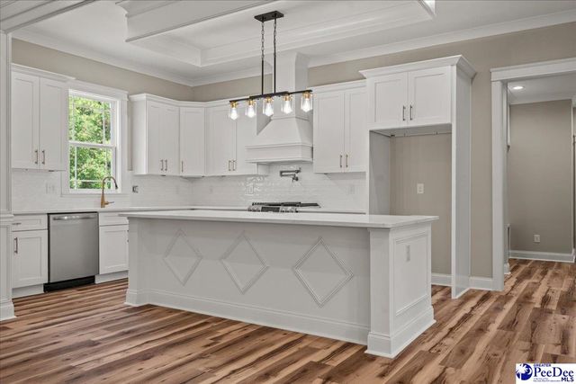 2211 Zaharais Ct., Florence, SC 29506