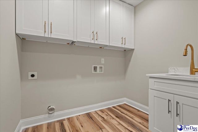 2211 Zaharais Ct., Florence, SC 29506