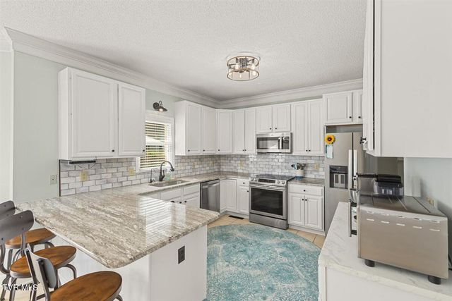 2308 Granite Drive, Johnson City, TN 37604